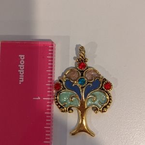 Quest Collection necklace pandent tree of life